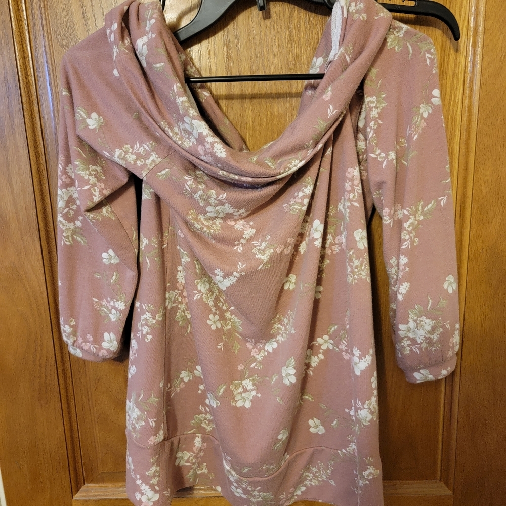 Lauren Conrad off shoulder top